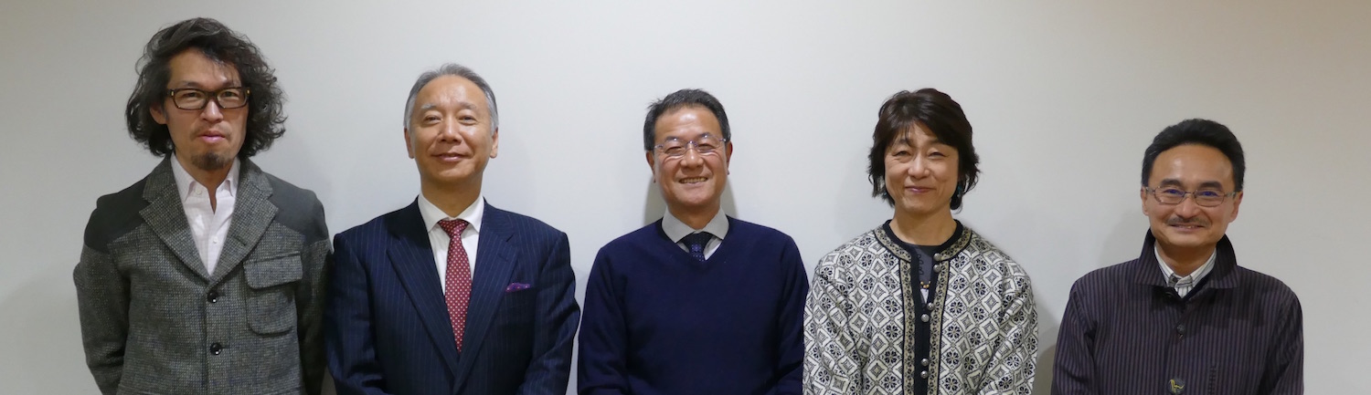 左より、竹内洋岳氏、佐藤初雄氏、星野敏男氏、高野孝子氏、曽根原久司氏。